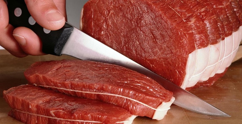 Употреблять в пищу мясо следует разумно, с соблюдением норм